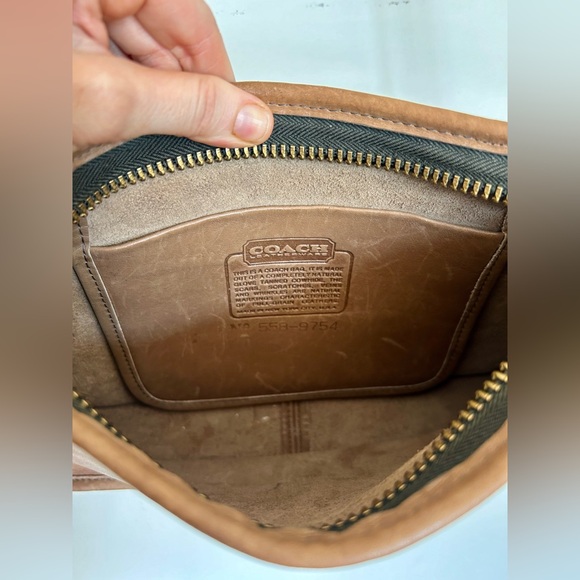 Vintage COACH Convertible Clutch Basic Bag | Tabac Leather with Monogram - Picture 8 of 9